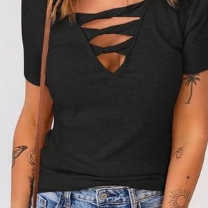 NWT! Zesica Black Twist-Accent Deep Women’s V-Neck Top